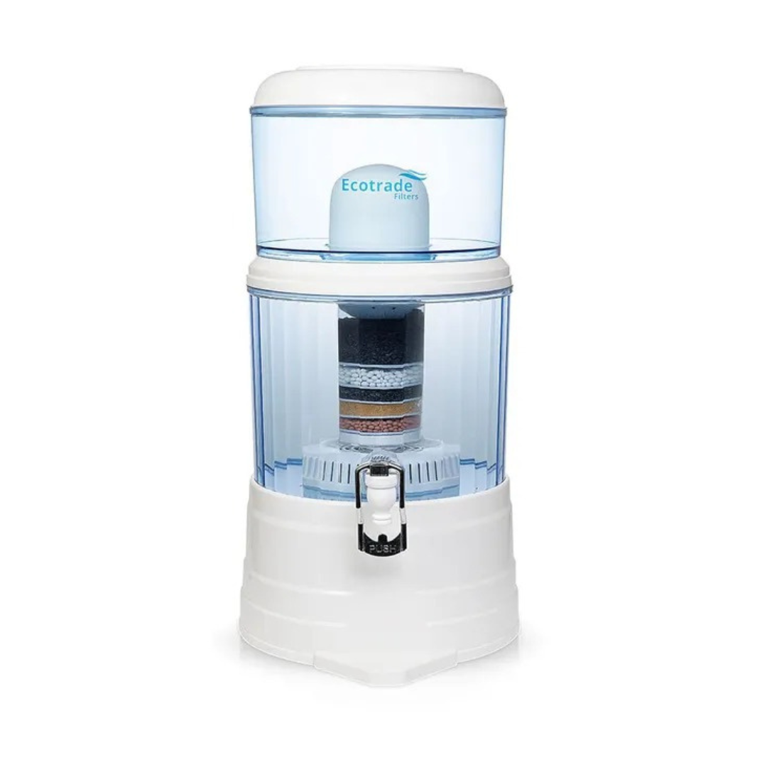 UN Purificador De Agua 14 Litros